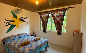 Mitiana Lodge Huahine
